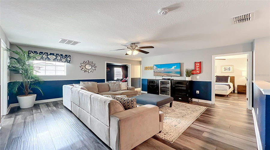 DAVENPORT, Florida 33896, 8 Bedrooms Bedrooms, ,5 BathroomsBathrooms,Residential,For Sale,SAND TRAP,0,MFRO6324542