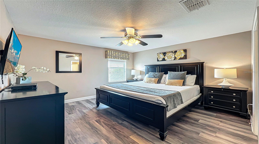 DAVENPORT, Florida 33896, 8 Bedrooms Bedrooms, ,5 BathroomsBathrooms,Residential,For Sale,SAND TRAP,0,MFRO6324542