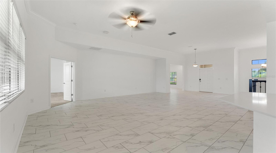 DAVENPORT, Florida 33896, 5 Bedrooms Bedrooms, ,3 BathroomsBathrooms,Residential,For Sale,MICKELSON CT,0,MFRS5130382