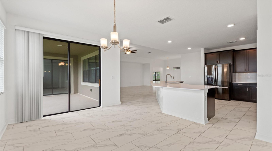 DAVENPORT, Florida 33896, 5 Bedrooms Bedrooms, ,3 BathroomsBathrooms,Residential,For Sale,MICKELSON CT,0,MFRS5130382