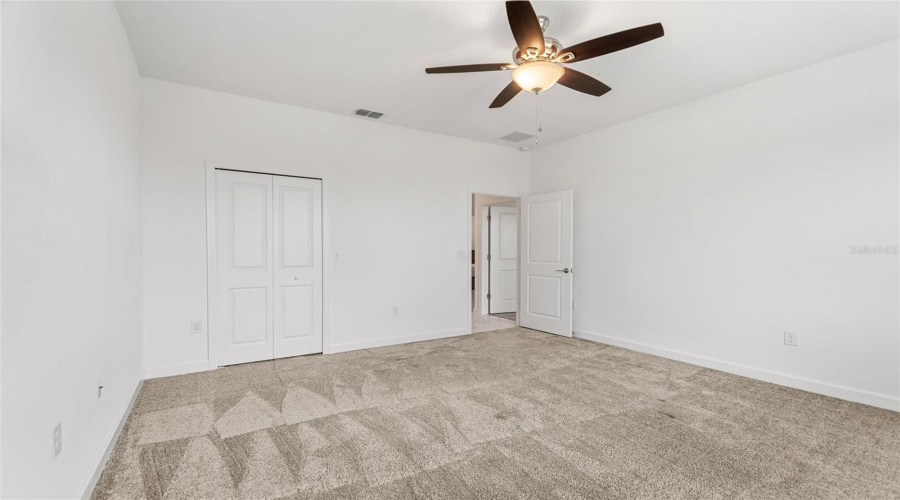 DAVENPORT, Florida 33896, 5 Bedrooms Bedrooms, ,3 BathroomsBathrooms,Residential,For Sale,MICKELSON CT,0,MFRS5130382