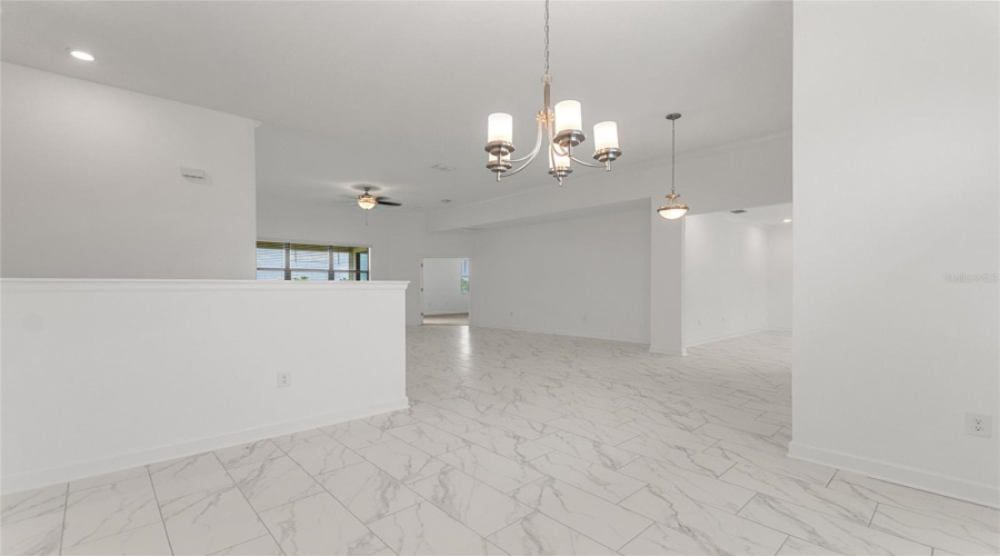 DAVENPORT, Florida 33896, 5 Bedrooms Bedrooms, ,3 BathroomsBathrooms,Residential,For Sale,MICKELSON CT,0,MFRS5130382