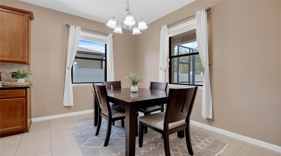 Breakfast Nook | Dining Area