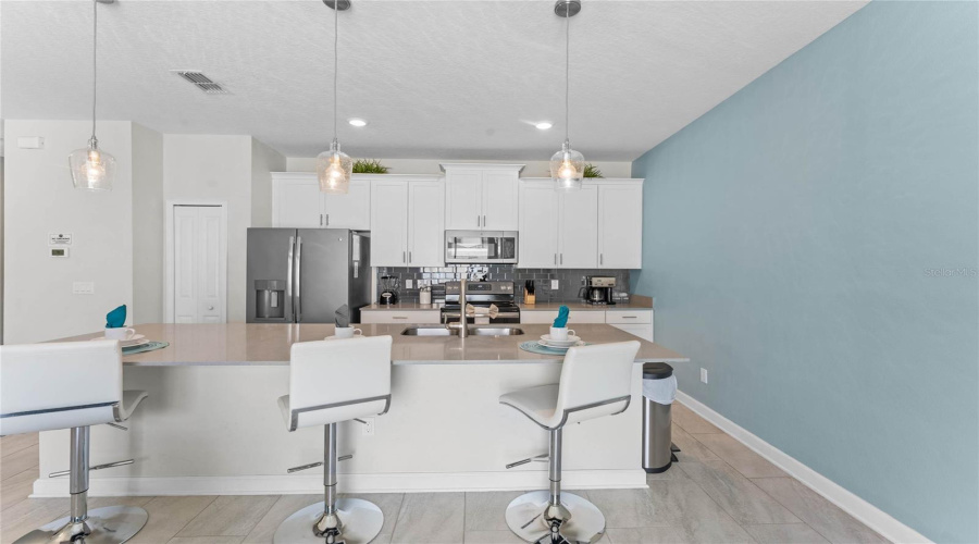 KISSIMMEE, Florida 34746, 4 Bedrooms Bedrooms, ,3 BathroomsBathrooms,Residential,For Sale,ROMEO,0,MFRS5130340