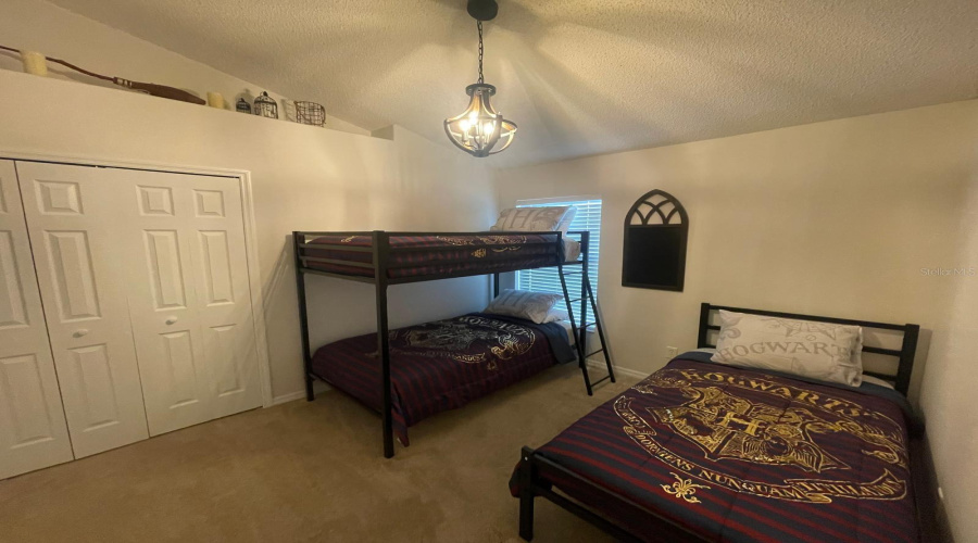 KISSIMMEE, Florida 34747, 5 Bedrooms Bedrooms, ,4 BathroomsBathrooms,Residential,For Sale,ROARING CREEK,0,MFRO6323037