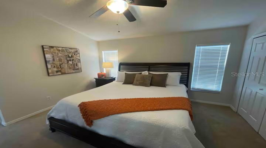 KISSIMMEE, Florida 34747, 5 Bedrooms Bedrooms, ,4 BathroomsBathrooms,Residential,For Sale,ROARING CREEK,0,MFRO6323037