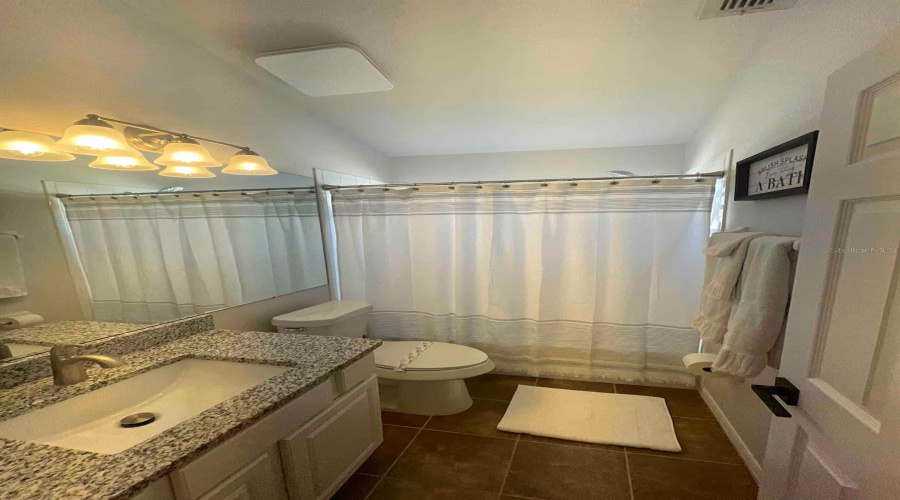 KISSIMMEE, Florida 34747, 5 Bedrooms Bedrooms, ,4 BathroomsBathrooms,Residential,For Sale,ROARING CREEK,0,MFRO6323037