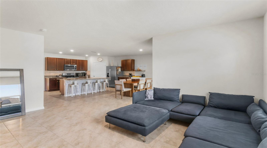 KISSIMMEE, Florida 34747, 4 Bedrooms Bedrooms, ,2 BathroomsBathrooms,Residential,For Sale,TUSCAN CYPRESS,0,MFRO6294760