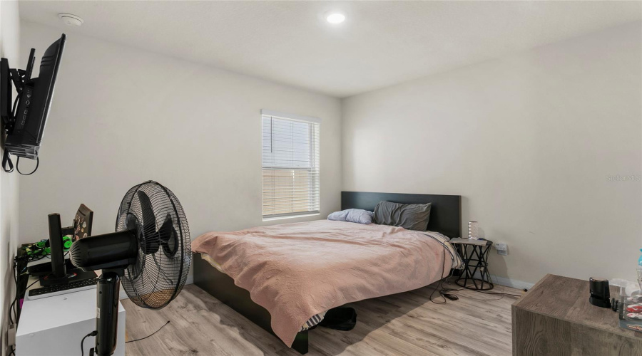 KISSIMMEE, Florida 34747, 4 Bedrooms Bedrooms, ,2 BathroomsBathrooms,Residential,For Sale,TUSCAN CYPRESS,0,MFRO6294760