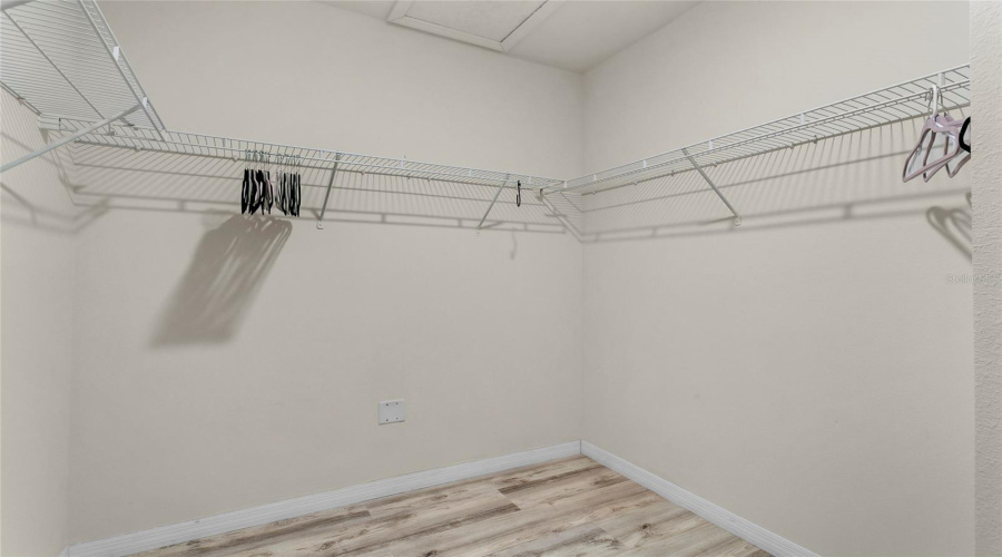 KISSIMMEE, Florida 34747, 4 Bedrooms Bedrooms, ,2 BathroomsBathrooms,Residential,For Sale,TUSCAN CYPRESS,0,MFRO6294760