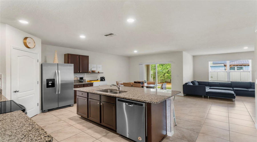 KISSIMMEE, Florida 34747, 4 Bedrooms Bedrooms, ,2 BathroomsBathrooms,Residential,For Sale,TUSCAN CYPRESS,0,MFRO6294760