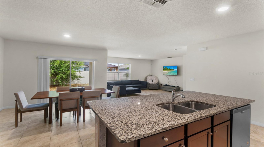 KISSIMMEE, Florida 34747, 4 Bedrooms Bedrooms, ,2 BathroomsBathrooms,Residential,For Sale,TUSCAN CYPRESS,0,MFRO6294760