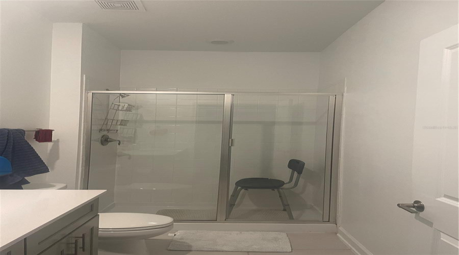 DAVENPORT, Florida 33837, 5 Bedrooms Bedrooms, ,3 BathroomsBathrooms,Residential,For Sale,CAMDEN,0,MFRS5130360