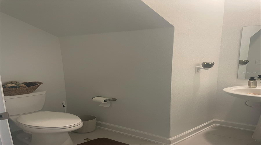 DAVENPORT, Florida 33837, 5 Bedrooms Bedrooms, ,3 BathroomsBathrooms,Residential,For Sale,CAMDEN,0,MFRS5130360