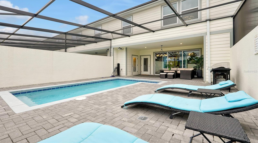 DAVENPORT, Florida 33897, 5 Bedrooms Bedrooms, ,4 BathroomsBathrooms,Residential,For Sale,PARADISE,0,MFRO6324999
