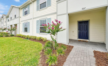 DAVENPORT, Florida 33897, 5 Bedrooms Bedrooms, ,4 BathroomsBathrooms,Residential,For Sale,PARADISE,0,MFRO6324999