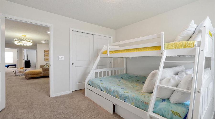DAVENPORT, Florida 33897, 5 Bedrooms Bedrooms, ,4 BathroomsBathrooms,Residential,For Sale,PARADISE,0,MFRO6324999