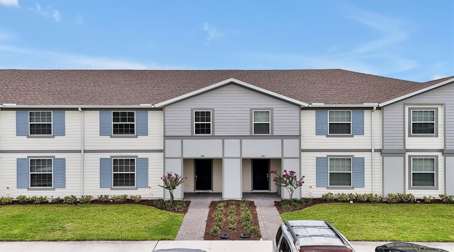 DAVENPORT, Florida 33897, 5 Bedrooms Bedrooms, ,4 BathroomsBathrooms,Residential,For Sale,PARADISE,0,MFRO6324999