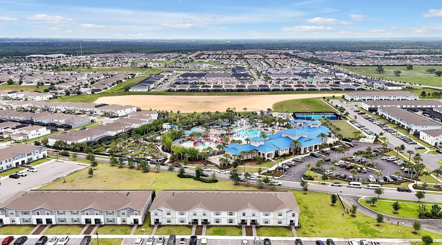 DAVENPORT, Florida 33897, 5 Bedrooms Bedrooms, ,4 BathroomsBathrooms,Residential,For Sale,PARADISE,0,MFRO6324999