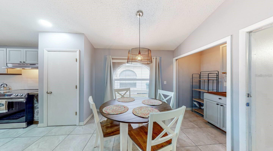 DAVENPORT, Florida 33897, 3 Bedrooms Bedrooms, ,2 BathroomsBathrooms,Residential,For Sale,BLOOMINGDALE,0,MFRS5130262