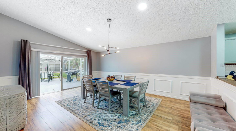 DAVENPORT, Florida 33897, 3 Bedrooms Bedrooms, ,2 BathroomsBathrooms,Residential,For Sale,BLOOMINGDALE,0,MFRS5130262