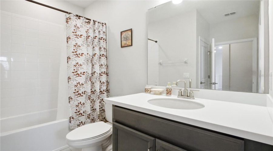 KISSIMMEE, Florida 34746, 5 Bedrooms Bedrooms, ,3 BathroomsBathrooms,Residential,For Sale,GOBLET COVE,0,MFRR4909591