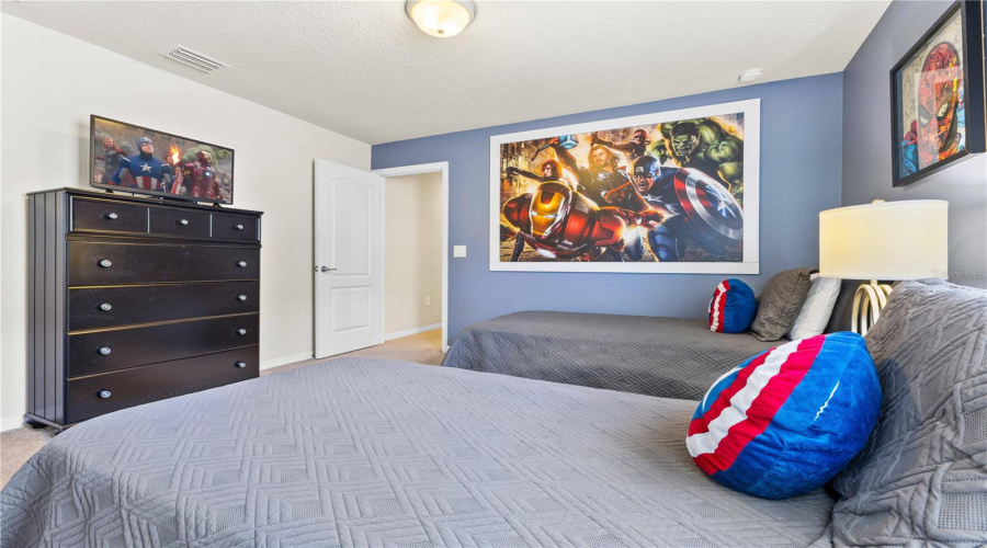 KISSIMMEE, Florida 34747, 6 Bedrooms Bedrooms, ,4 BathroomsBathrooms,Residential,For Sale,RHODES,0,MFRO6282290