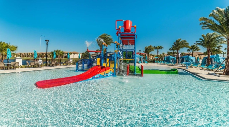 KISSIMMEE, Florida 34747, 6 Bedrooms Bedrooms, ,4 BathroomsBathrooms,Residential,For Sale,RHODES,0,MFRO6282290
