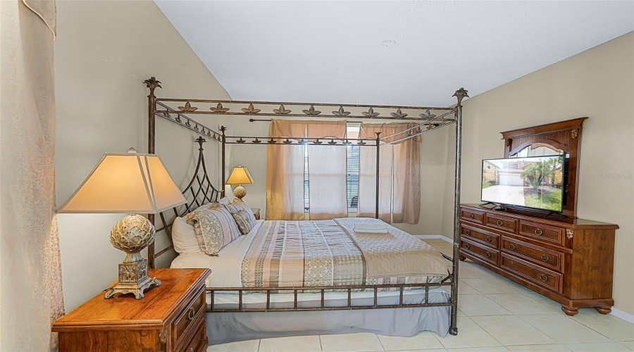 KISSIMMEE, Florida 34746, 6 Bedrooms Bedrooms, ,5 BathroomsBathrooms,Residential,For Sale,HIDEAWAY BEACH,0,MFRS5130447