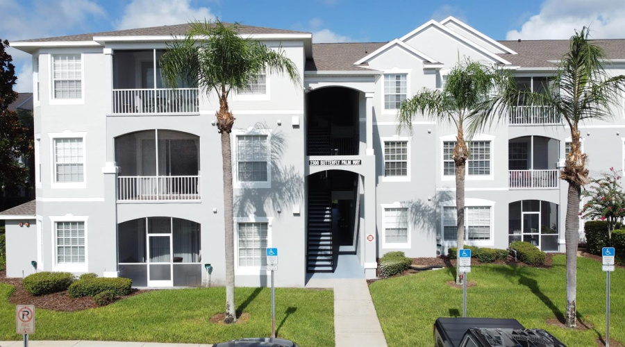 KISSIMMEE, Florida 34747, 3 Bedrooms Bedrooms, ,2 BathroomsBathrooms,Residential,For Sale,BUTTERFLY PALM,0,MFRTB8404634