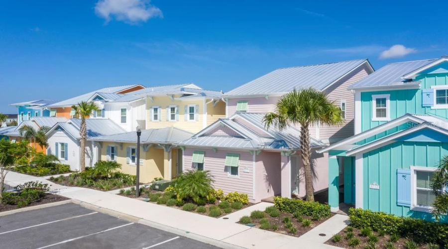 KISSIMMEE, Florida 34747, 3 Bedrooms Bedrooms, ,3 BathroomsBathrooms,Residential,For Sale,SURF,0,MFRO6325279