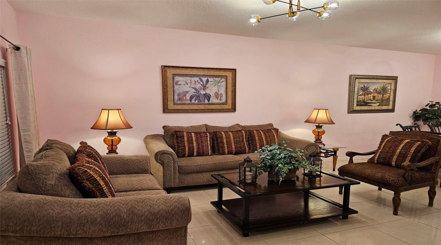 KISSIMMEE, Florida 34747, 3 Bedrooms Bedrooms, ,2 BathroomsBathrooms,Residential,For Sale,SUN LAKE,0,MFRW7876971