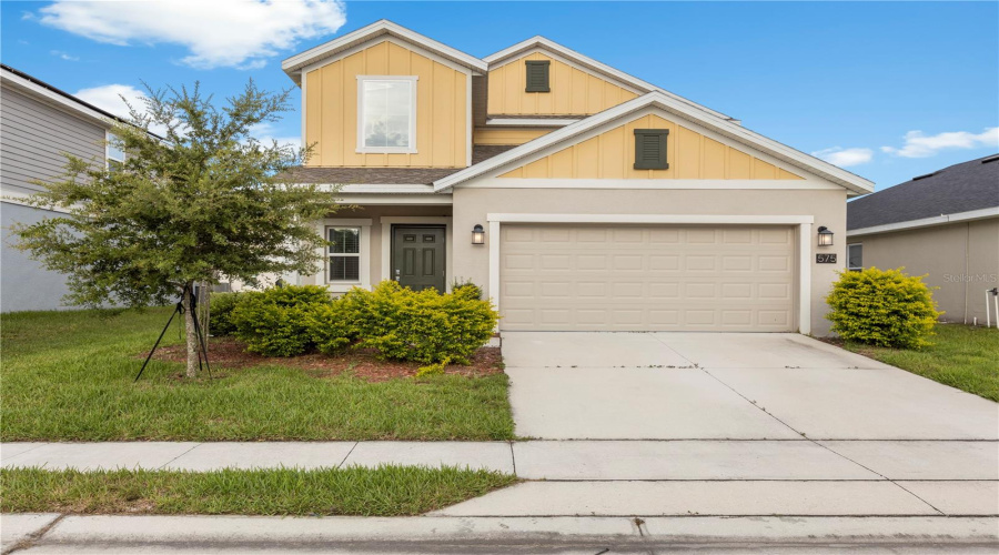 DAVENPORT, Florida 33837, 5 Bedrooms Bedrooms, ,2 BathroomsBathrooms,Residential,For Sale,JETT,0,MFRTB8405195