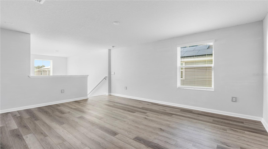 DAVENPORT, Florida 33837, 5 Bedrooms Bedrooms, ,2 BathroomsBathrooms,Residential,For Sale,JETT,0,MFRTB8405195