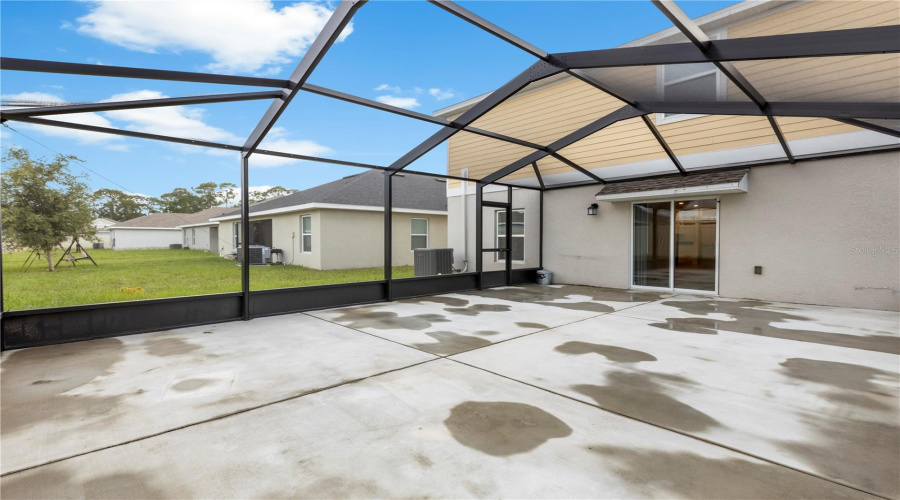 DAVENPORT, Florida 33837, 5 Bedrooms Bedrooms, ,2 BathroomsBathrooms,Residential,For Sale,JETT,0,MFRTB8405195