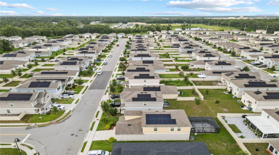 DAVENPORT, Florida 33837, 5 Bedrooms Bedrooms, ,2 BathroomsBathrooms,Residential,For Sale,JETT,0,MFRTB8405195