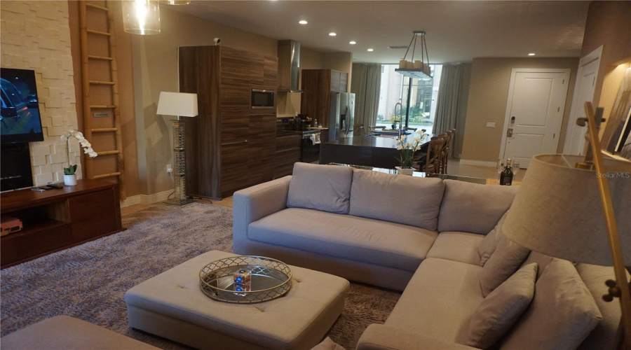 KISSIMMEE, Florida 34747, 4 Bedrooms Bedrooms, ,4 BathroomsBathrooms,Residential,For Sale,BLEECKER,0,MFRO6289946