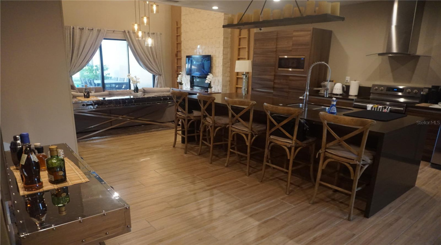 KISSIMMEE, Florida 34747, 4 Bedrooms Bedrooms, ,4 BathroomsBathrooms,Residential,For Sale,BLEECKER,0,MFRO6289946