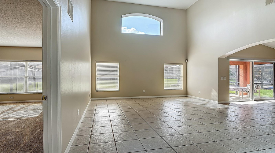 DAVENPORT, Florida 33897, 5 Bedrooms Bedrooms, ,3 BathroomsBathrooms,Residential,For Sale,CORDOVA,0,MFRO6325616