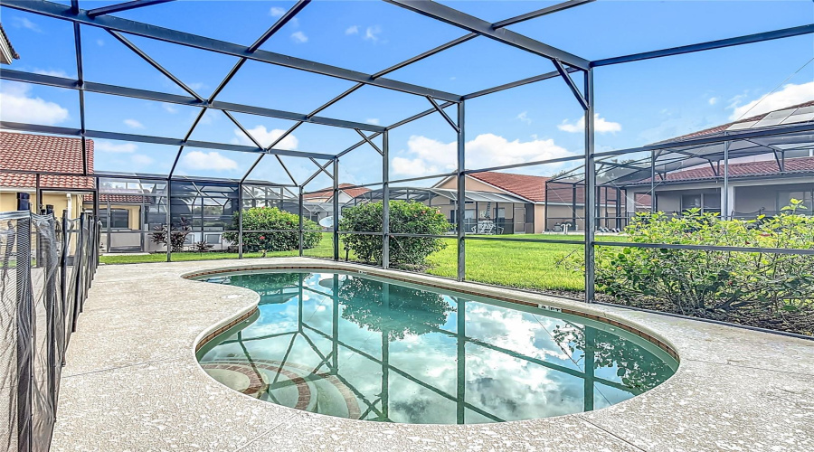 DAVENPORT, Florida 33897, 5 Bedrooms Bedrooms, ,3 BathroomsBathrooms,Residential,For Sale,CORDOVA,0,MFRO6325616
