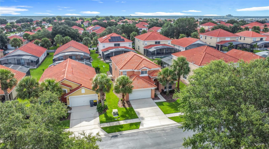 DAVENPORT, Florida 33897, 5 Bedrooms Bedrooms, ,3 BathroomsBathrooms,Residential,For Sale,CORDOVA,0,MFRO6325616