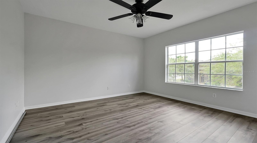 ORLANDO, Florida 32836, 5 Bedrooms Bedrooms, ,3 BathroomsBathrooms,Residential,For Sale,EDENSHIRE,0,MFRO6325731