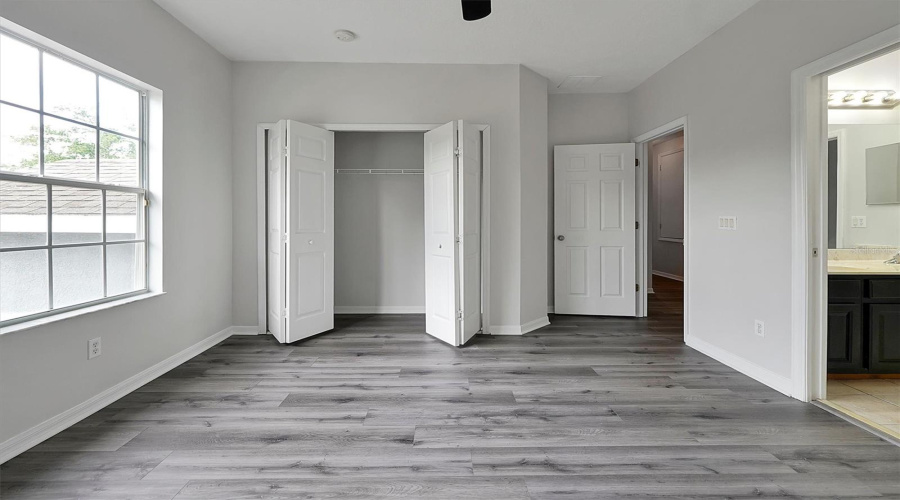 ORLANDO, Florida 32836, 5 Bedrooms Bedrooms, ,3 BathroomsBathrooms,Residential,For Sale,EDENSHIRE,0,MFRO6325731
