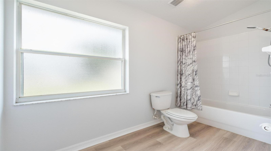 DAVENPORT, Florida 33897, 4 Bedrooms Bedrooms, ,2 BathroomsBathrooms,Residential,For Sale,CHESHIRE,0,MFRO6325170