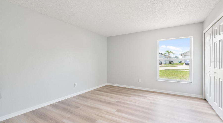 DAVENPORT, Florida 33897, 4 Bedrooms Bedrooms, ,2 BathroomsBathrooms,Residential,For Sale,CHESHIRE,0,MFRO6325170