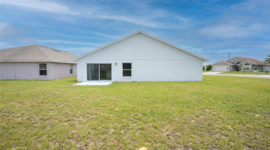 DAVENPORT, Florida 33897, 4 Bedrooms Bedrooms, ,2 BathroomsBathrooms,Residential,For Sale,CHESHIRE,0,MFRO6325170