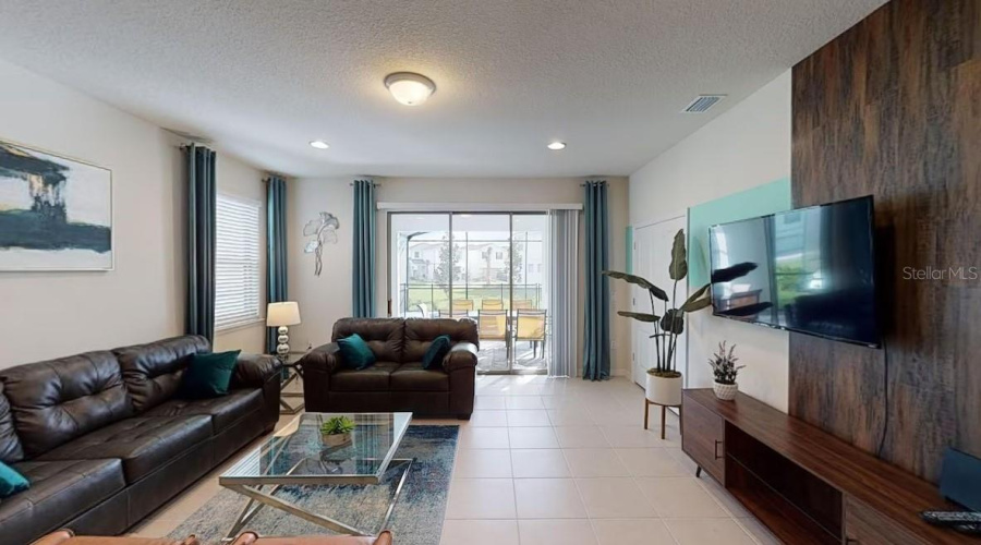 KISSIMMEE, Florida 34747, 7 Bedrooms Bedrooms, ,5 BathroomsBathrooms,Residential,For Sale,DUBAI,0,MFRO6325694