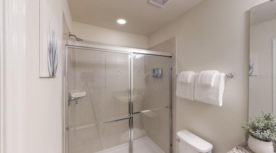 KISSIMMEE, Florida 34747, 7 Bedrooms Bedrooms, ,5 BathroomsBathrooms,Residential,For Sale,DUBAI,0,MFRO6325694