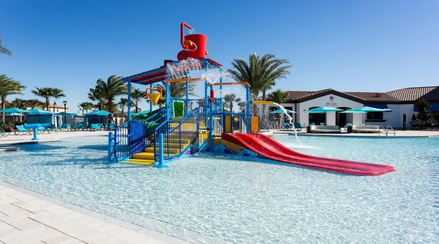 KISSIMMEE, Florida 34747, 7 Bedrooms Bedrooms, ,5 BathroomsBathrooms,Residential,For Sale,DUBAI,0,MFRO6325694