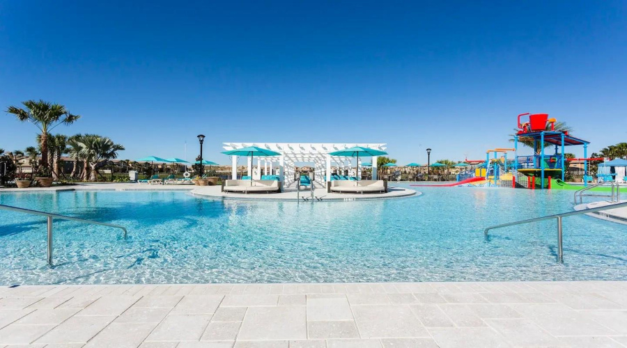 KISSIMMEE, Florida 34747, 7 Bedrooms Bedrooms, ,5 BathroomsBathrooms,Residential,For Sale,DUBAI,0,MFRO6325694